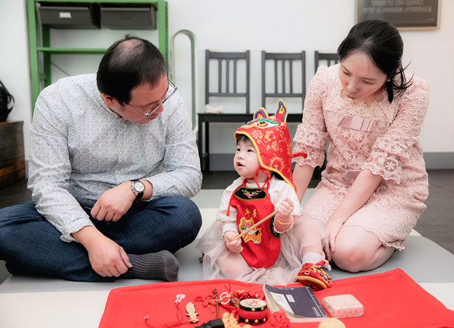 工作人员活动全程跟拍，为每一个重要时刻留下见证。(图片提供/桥下早午餐)
