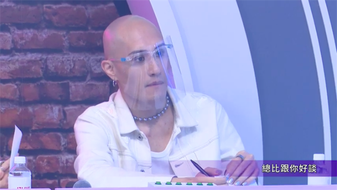 黃宣擔任評審超級認真，表示給分會遵循自己的絕對正義。（17LIVE提供）