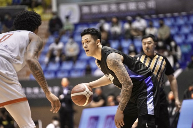 海神前锋周仪翔。(高雄钢铁人提供)