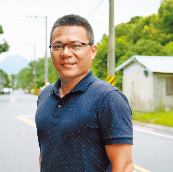 严献宗参选民进党党部主委，同额竞选，仍将争取党员支持。（本报资料照片）