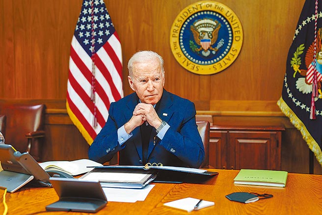 BBC報導，一名白宮官員而後澄清稱，「目前拜登尚無出訪基輔的打算」，拜登可能派遣國防部長奧斯汀或國務卿布林肯前往基輔訪問。圖為美國總統拜登總統。（摘自美國白官網站）