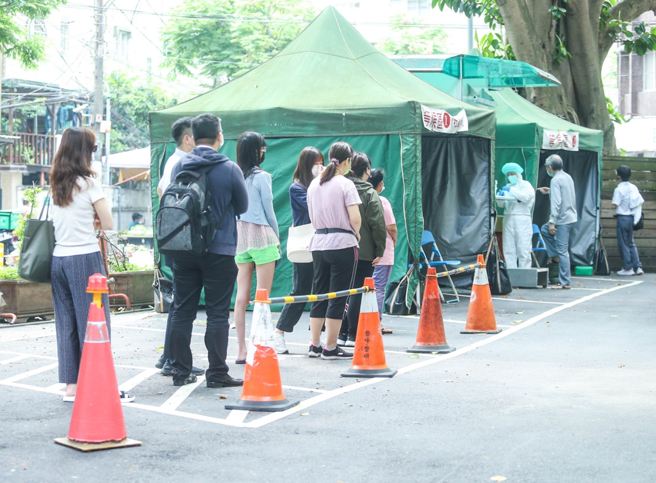 國內今增7例中症個案，其中6人屬於20至40歲的青壯年。（資料照）