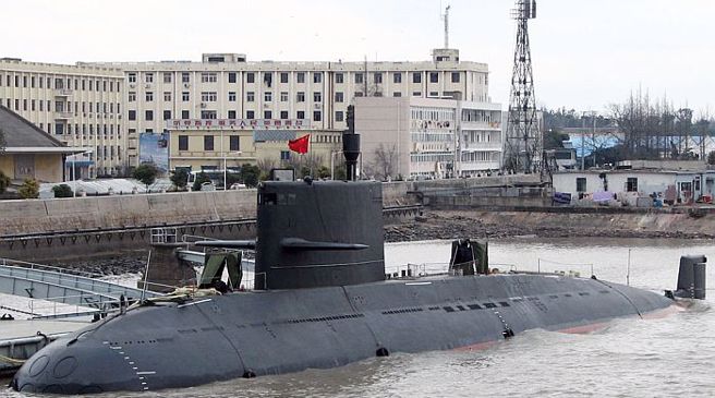 中国最初曾向泰国建议合约中的S26T採用国产版本的MTU柴油机，但泰国坚持要德国MTU原厂，现在德国MTU被限制不得出售给中国，泰国S26T潜艇军售案可能告吹。（图／网路）