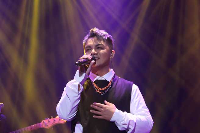 台语歌手曾玮中确诊。（图／FB@曾玮中）