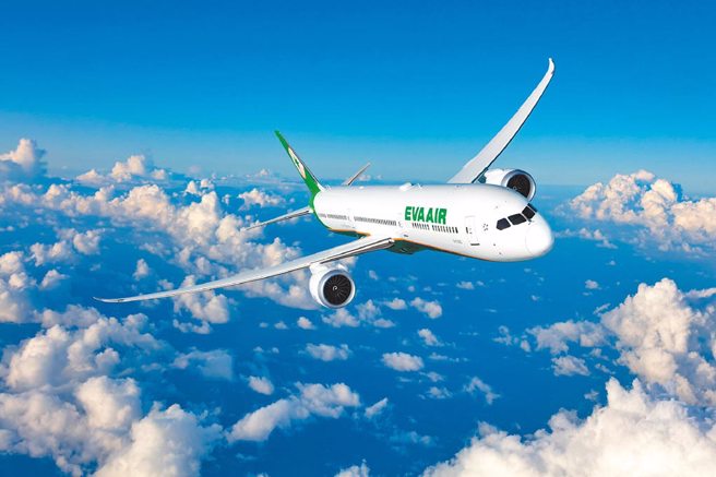 长荣航经营权之争模糊了敌我意识，已成为未爆弹。（业者提供）