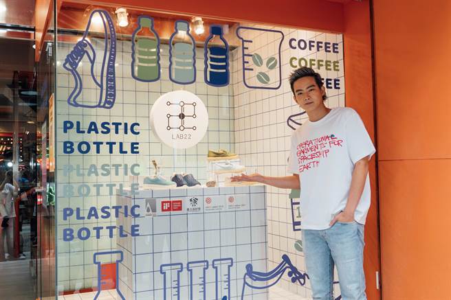 张庭瑚担任品牌一日店长，竟许愿产品停产。（星势力提供）