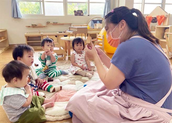 屏县府仿造毛利语言巢，打造婴幼儿客家语言公共托育家园。（屏科大提供／林和生屏东传真）