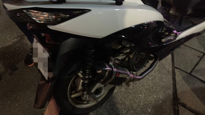 林口分局于本(4)月15、16及17日夜间连续3天规划取缔改装噪音车辆大执法，针对噪音车辆易行经之路段拦查通报。本次大执法拦查通报噪音车量计有汽（机）车共47部，积极展现执法决心，以维夜间安寧。(林口分局提供)