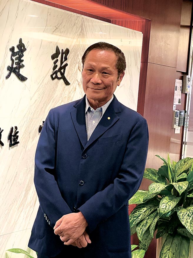 华固建设董事长锺荣昌表示，在手库存量已达900亿。图／蔡惠芳
