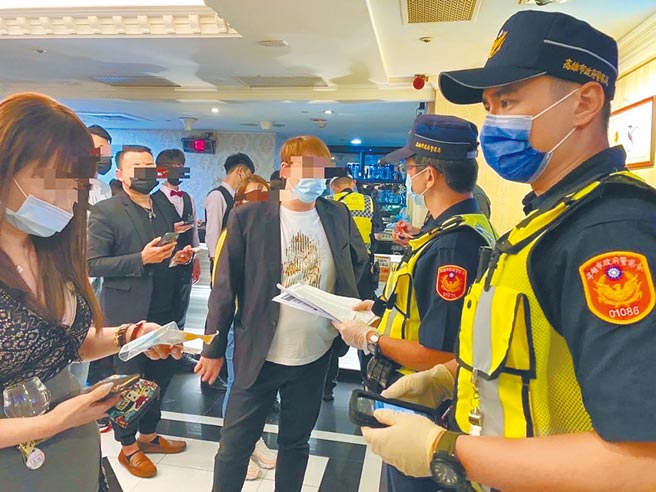 針對未公費投保的警察，高市府將提撥經費支付投保防疫險費用。（翻攝照片／洪靖宜高雄傳真）