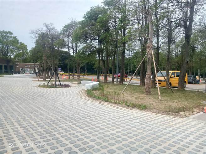 大甲铁砧山旅服中心停车场目前已完工，全新转型亮相。（台中市观旅局提供）