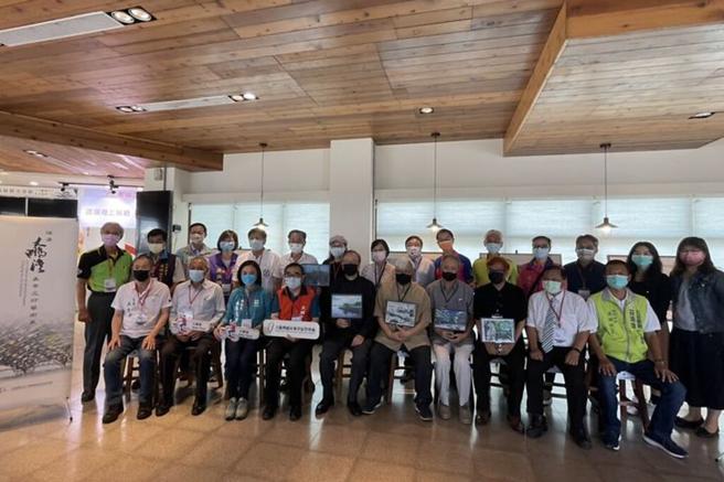 多位臺湾当代知名艺术家齐聚大鹏湾，以创作留住南岛风采。　图：大鹏湾国家风景区管理处／提供