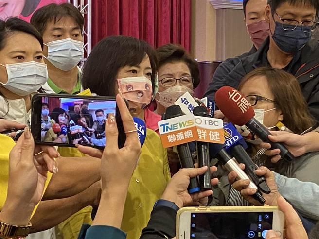 立委何欣純主動出擊，也被視為向民進黨主席蔡英文展現基層實力。（盧金足攝）