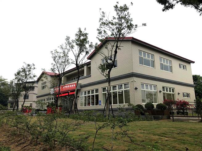 金門就業中心未來將提供金門鄉親就業服務、職業訓練、技能檢定3合一的在地服務。（李金生攝）