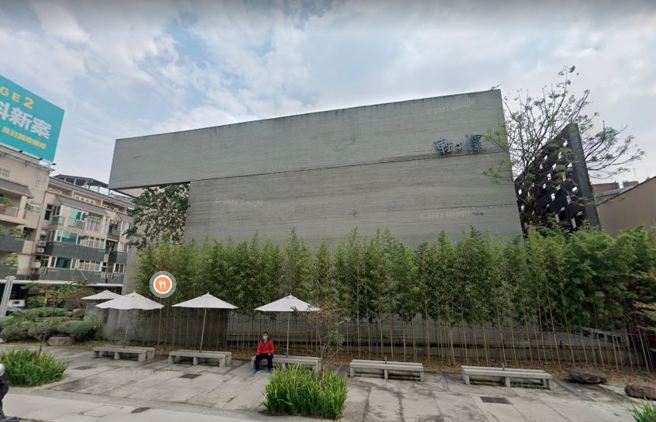 輕井澤文心南二店出現確診足跡。（翻攝Google Maps）