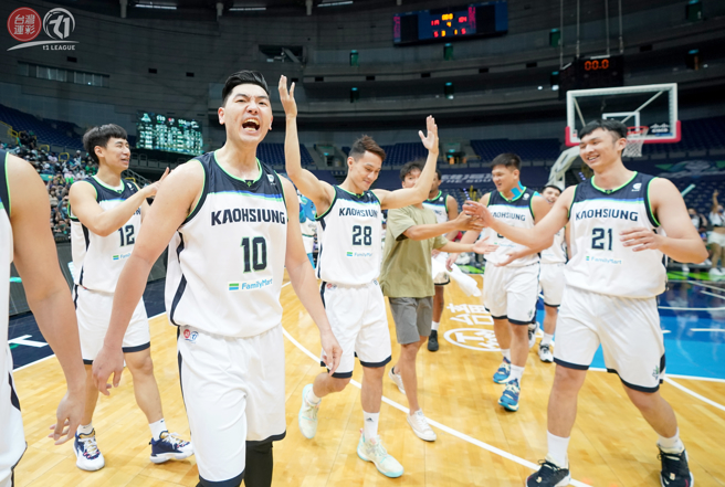 高雄全家海神虽然成军不到1年，就勇夺T1首季例行赛冠军。(台湾运彩xT1联盟提供)