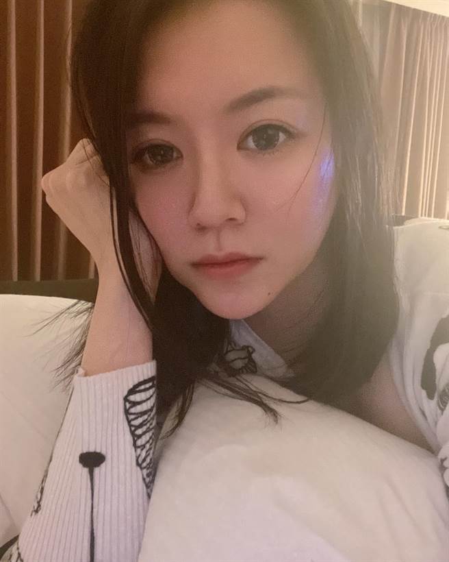 艺人李妍瑾确诊入住疫旅馆隔离。（摘自李妍憬脸书）