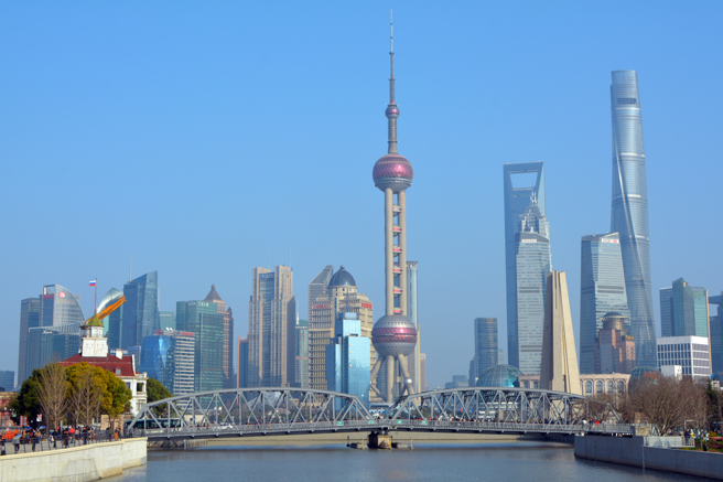 大陆央行上周五宣布自25日起全面降准0.25个百分点（1码）。（图／shutterstock）