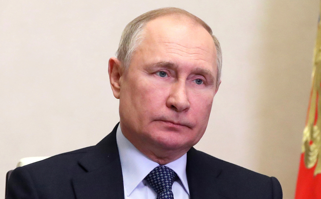 俄羅斯總統普丁4月18日外莫斯科市郊的新奧加廖沃（Novo-Ogaryovo）官邸舉行視訊會議。（美聯社）