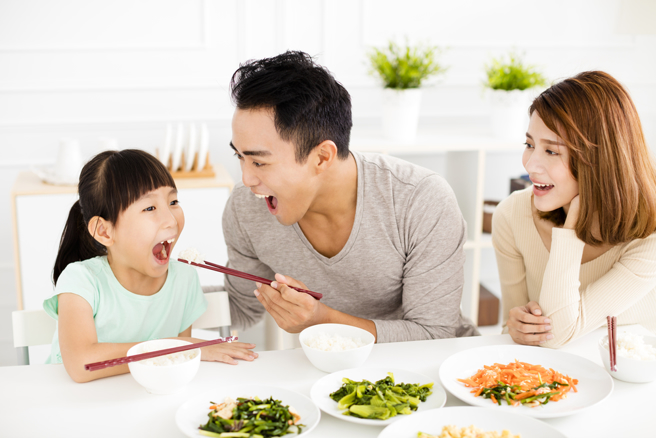 保護幼兒遠離病毒！ 「每日飲食對策」 吃進最強免疫力。(示意圖/Shutterstock)