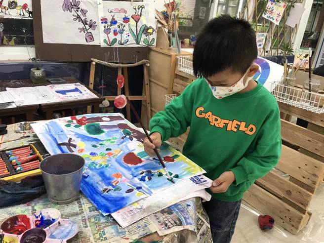 基隆市發展公立幼兒園特色教學，希望能培養孩子關心成長環境與自主學習能力。（基隆市政府提供／陳敬哲基隆傳真）