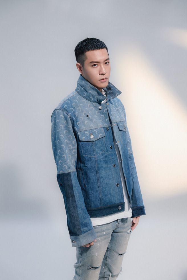 周汤豪获美国The TMA's 最佳音乐录影带3月冠军。（环球音乐提供）