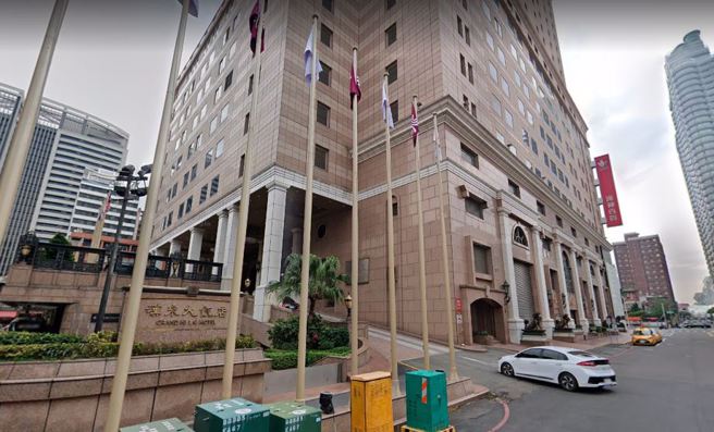 高雄獅子會傳播鏈包含3位會員家屬共有25人確診，該團體於16日在漢來大飯店9樓國際宴會廳金龍廳舉辦會員大會。（翻攝Google Maps）