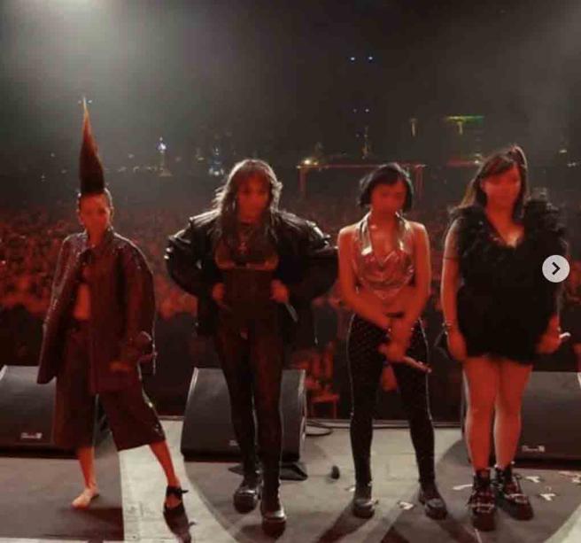 2NE1合體科切拉亮點在腳上 Dara噴飛鞋Dua Lipa也愛