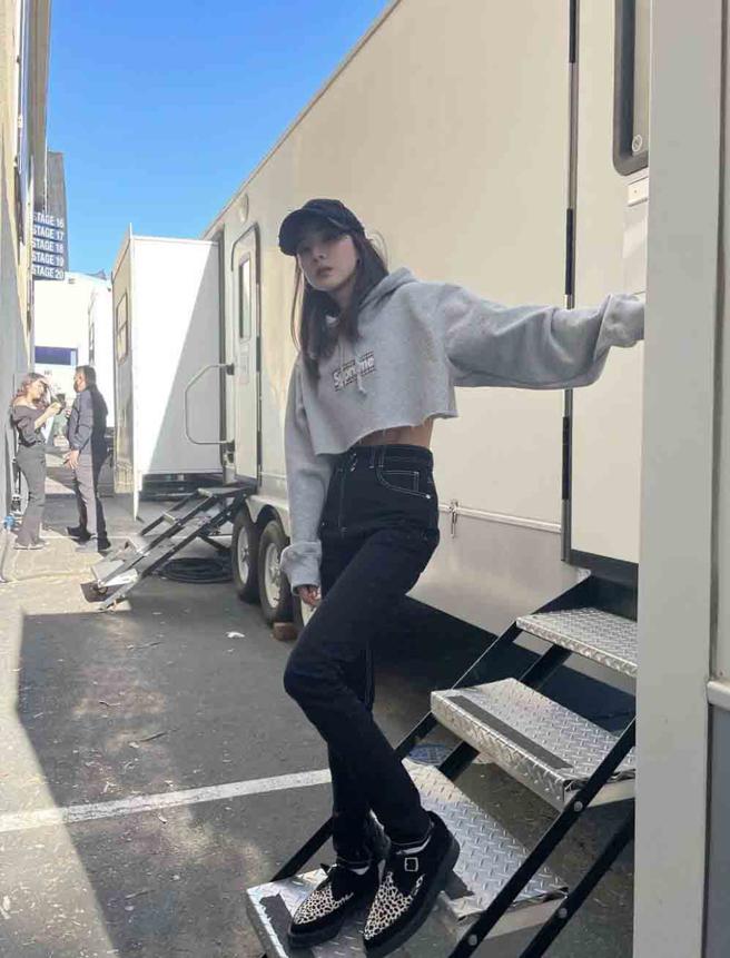 Dara在事後發文表示鞋子已找到，請大家別擔心。（翻攝自Dara IG）