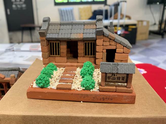 农委会计画集结了宜兰县冬山乡6家在地业者，有香格里拉休閒农场、正福茶园、幸福柚子乡村民宿、阿桶嬷糬、有虫咬物文创餐屋及小砖迭迭乐，透过此计画一起共学。（香格里拉休閒农场提供／吴佩蓉宜兰传真）