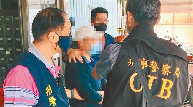 2009年底犯下全台治安史上最高现金7736万元强盗案的最后一名逃犯黄江正，去年9月被台南市警四分局会同刑事局南打中心逮获。（本报资料照片）