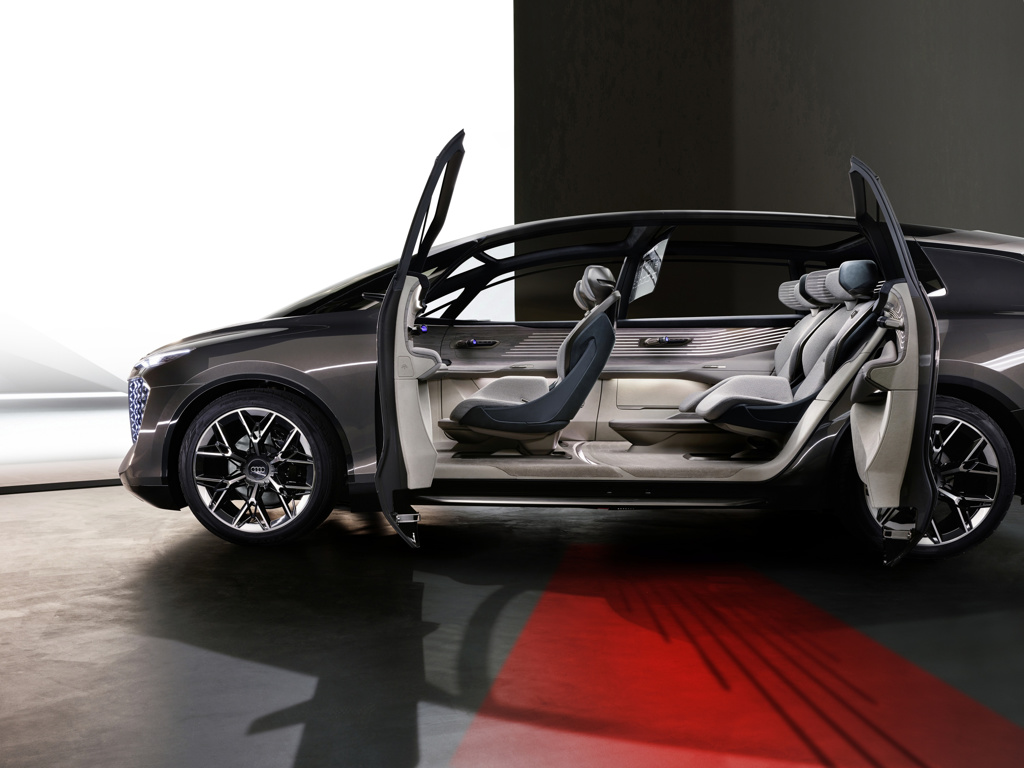 進軍高級 MPV 市場的前奏曲？具備Level 4 自駕技術的 Audi urbansphere Concept 正式亮相！ (圖/CarStuff)