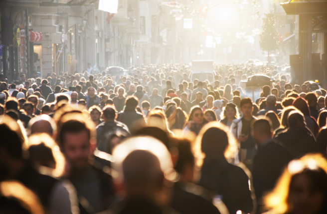 土耳其官方經濟數據顯示，通貨膨脹率飆升導致窮人收入向富人轉移，進一步加劇收入差距。(示意圖／shutterstock)