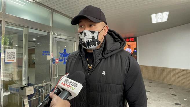 疫情指揮中心宣布3劑令，要求上健身房民眾需要完成第3劑疫苗接種。「館長」陳之漢表示，他很贊成打三劑，但是也喊話政府應該要有配套，認為政策上路太倉促。（蔡雯如攝）