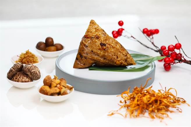 姬松茸虫草花棕。（高雄万豪提供）