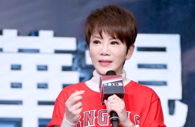 陈雅琳请辞代总经理。(图／取自陈雅琳脸书)