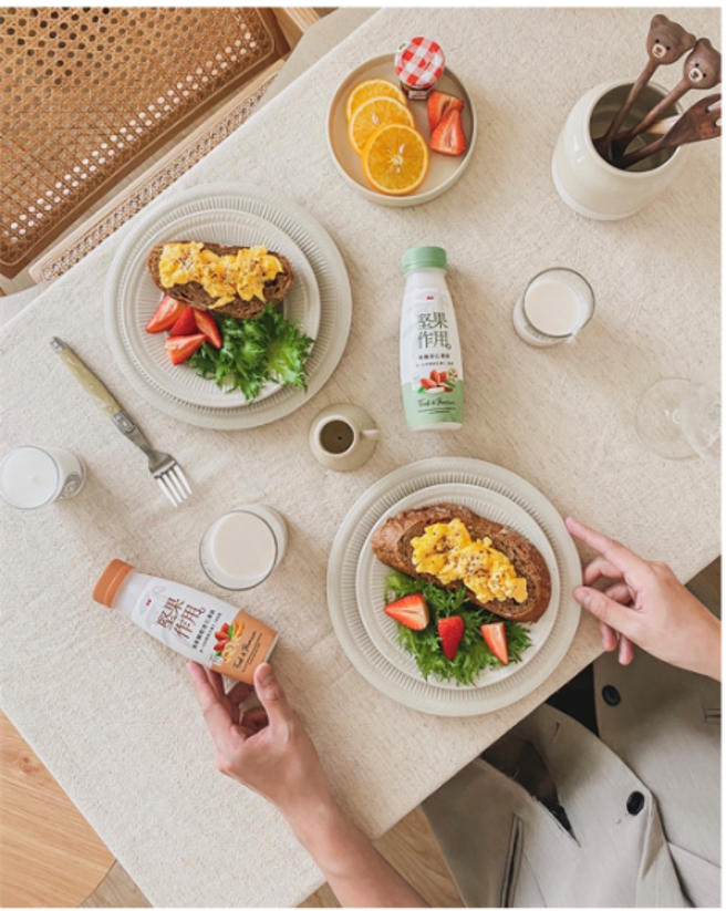 疫情嚴重下更要打好體質，食品業泰山特別打造植物奶，讓素食者和對乳製品過敏者可安心使用。（泰山提供）


