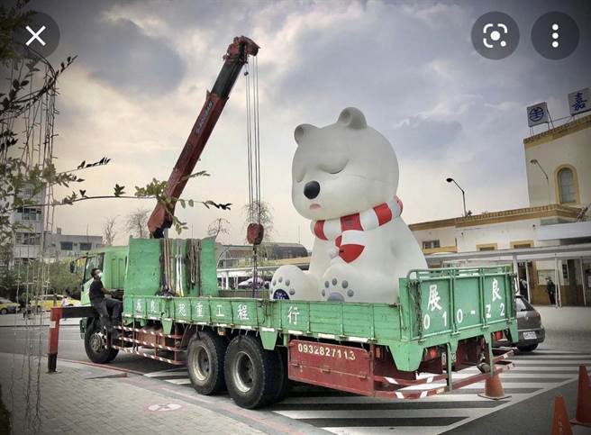 嘉义市议员蔡文旭认为大白熊受欢迎、模样也可爱，却跟嘉义市无关连性。（蔡文旭提供∕吕妍庭嘉义传真）