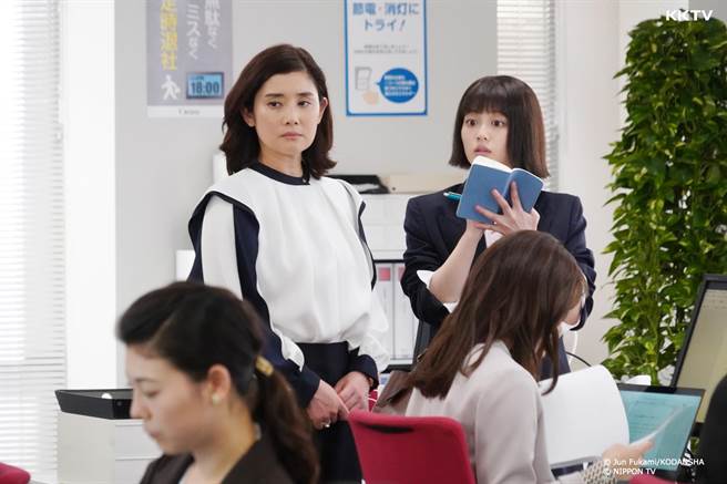 《恶女-谁说工作不帅气-》今田美樱与石田光「两代麻理铃」同堂，让网友直呼怀念。（KKTV提供）