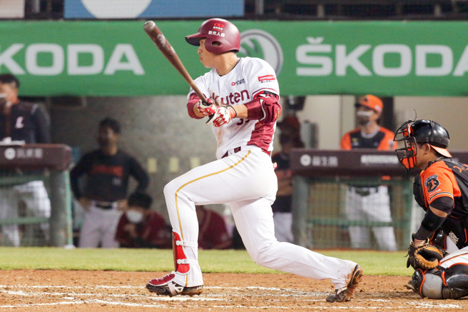 樂天桃猿林立。（資料照，陳麒全攝）