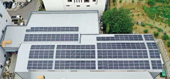 天晴能源建置的太阳能发电系统案场。图／天晴能源提供