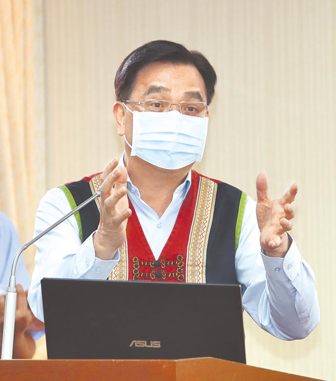 原住民族委员会主委夷将·拔路儿20日表示，若设置原住民族自治区，将影响现行地方行政区划，近半国土面积受影响，期盼以分流立法的务实方案，能逐步达成社会各界的共识。（刘宗龙摄）