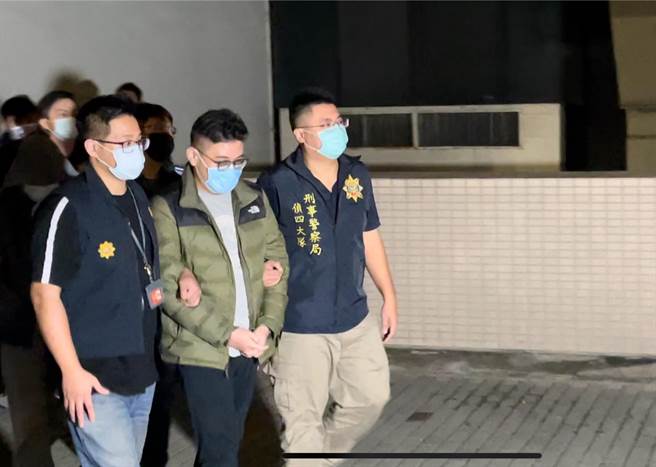 警方将詹嫌等50人拘提到案，讯后依诈欺等罪嫌送办。（翻摄照片／林郁平台北传真）