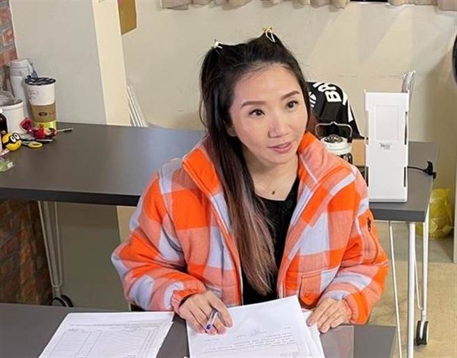 陶晶莹近日斜杠开设YouTuber频道《WOW桃姐》。（Wow 桃姐频道团队提供）