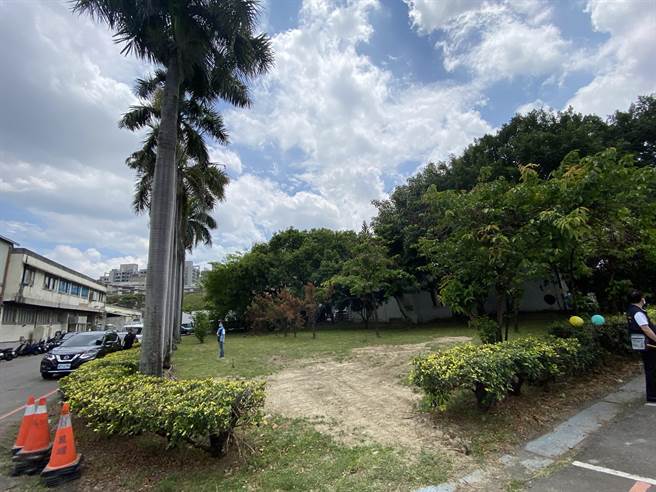 位在台中市北区的肉品市场，从1980年设置营运至今已42年，即将改头换面。（卢金足摄）