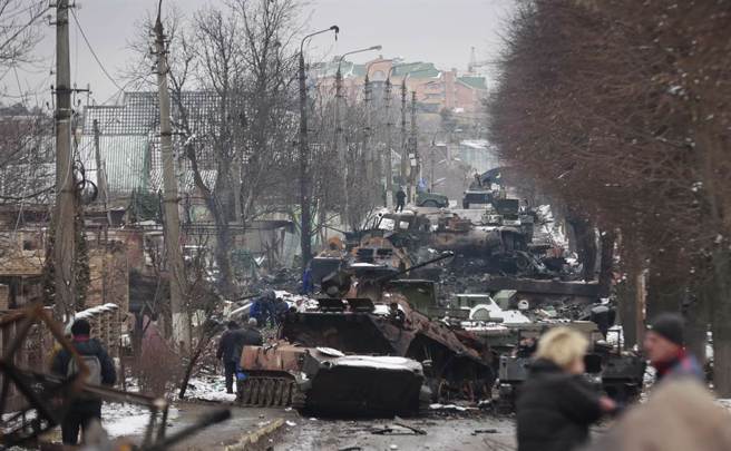 谢金河表示，俄罗斯入侵乌克兰，进入持久的消耗战，从经济角度来看，俄罗斯的股匯市走势可能也是重要的指标。（美联社）