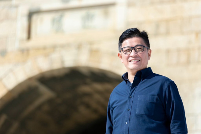 新竹市长参选人郑宏辉在脸书发文表示，高度期待新竹市长林智坚的支持。
取自郑宏辉脸书