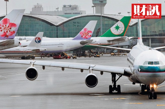 高油价搅局  航空双雄解封荣景添变数。(图/财讯提供)


