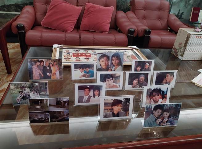 不同时期的电视剧作品串起记忆。（琼瑶故事馆筹备处 提供）