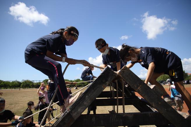 小勇士表现也非常努力。（斯巴达障碍赛提供）